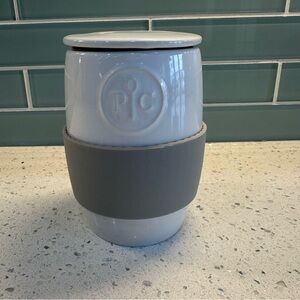 Pampered Chef Ceramic Egg Cooker (model #1529) Never Used